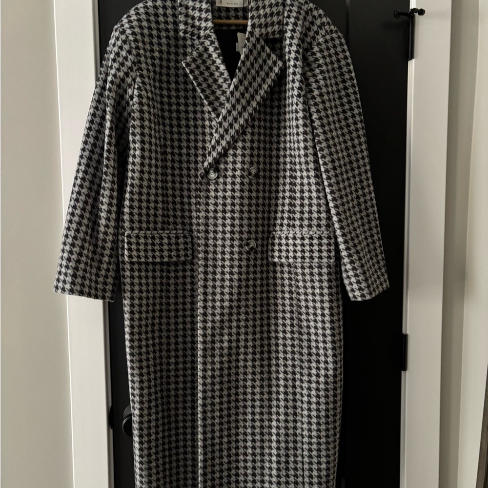 4th + Reckless from Free People houndstooth oversized long coat. NWT
